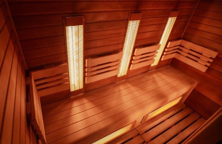sauna z lampami
